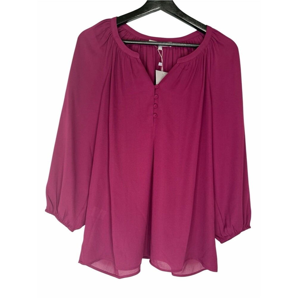 NWT Stitch Fix Daniel Rainn Blouse size Small Magenta Split V-Neck Button Top